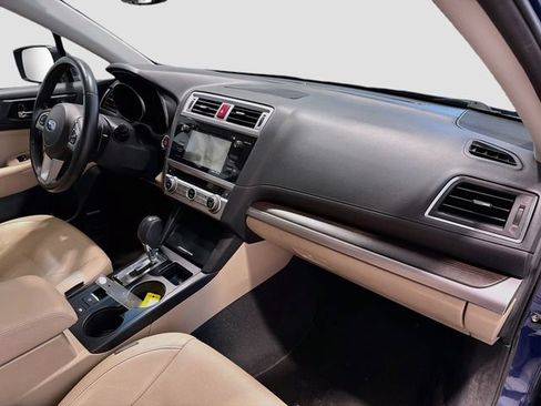 Used 2015 Subaru Legacy 2.5i Limited AWD/4WD image 18