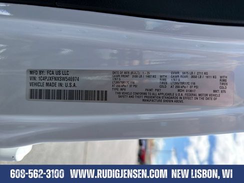 Used 2025 Jeep Wrangler Unlimited Rubicon AWD/4WD image 31
