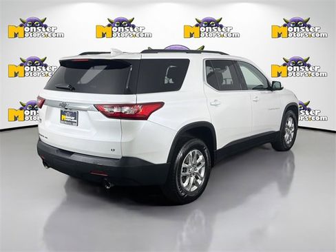 Used 2020 Chevrolet Traverse LT image 5