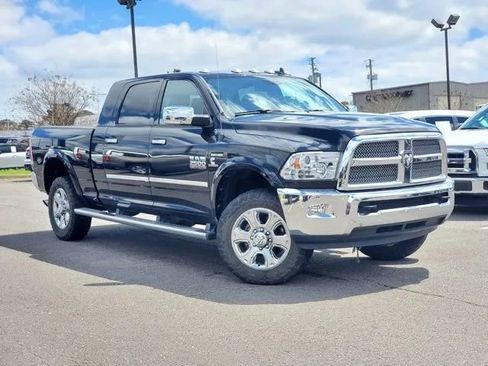 Used 2014 RAM 2500 Limited image 2