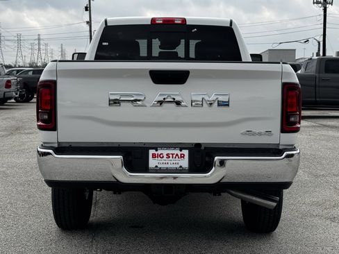 New 2026 RAM 2500 Tradesman AWD/4WD image 9