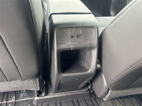 Certified 2025 Buick Envista Sport Touring w/ Convenience I Package FWD image 20