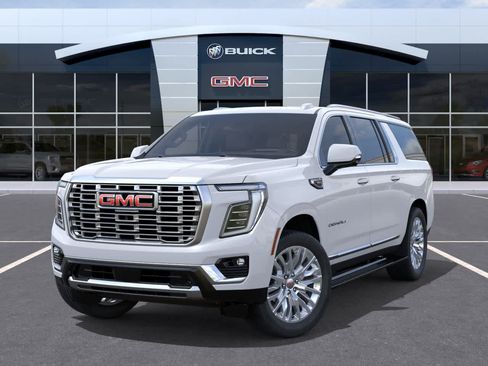 New 2026 GMC Yukon XL Denali w/ Sun & Power Step Package RWD image 6
