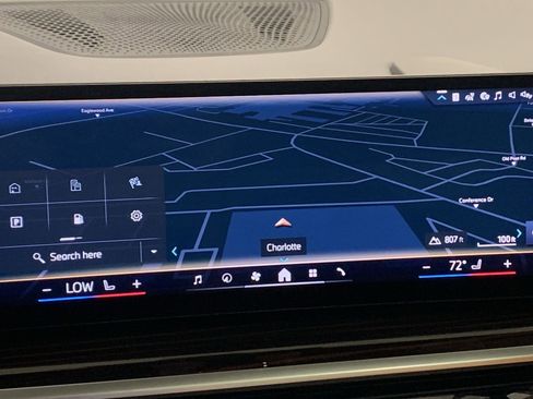 Used 2026 BMW X5 sDrive40i w/ M Sport Package image 20