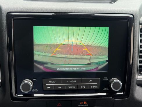 Used 2022 Nissan Frontier SV RWD image 24