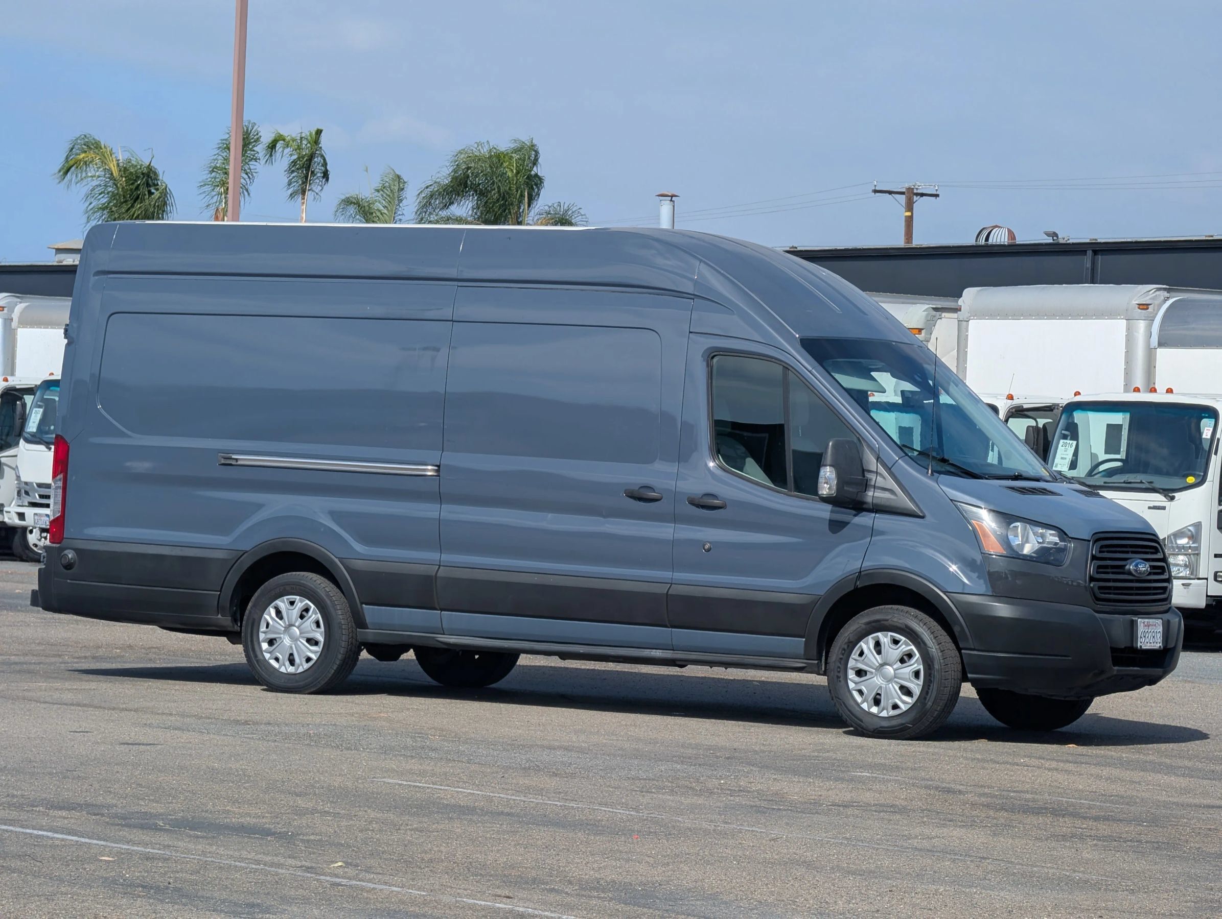 Used 2019 Ford Transit 250 148 High Roof Extended RWD image 1
