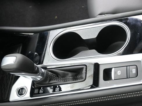 New 2025 Nissan Altima 2.5 SL image 24