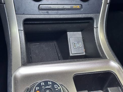 Certified 2023 Ford Edge SEL AWD/4WD image 38