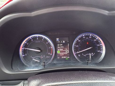 Used 2018 Toyota Highlander FWD V6 image 15