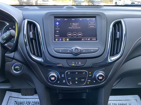 Used 2023 Chevrolet Equinox RS AWD/4WD image 24