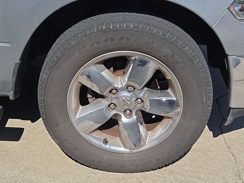 Used 2023 RAM 1500 Tradesman w/ Tradesman SXT Package AWD/4WD image 3