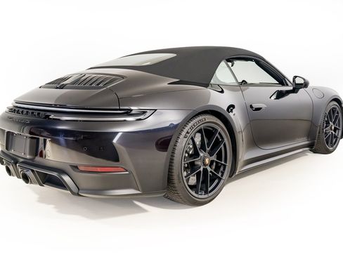 Used 2026 Porsche 911 Carrera 4 GTS image 9