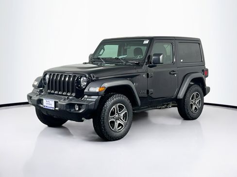 Used 2023 Jeep Wrangler Sport S image 1