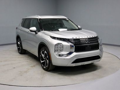 Used 2024 Mitsubishi Outlander SEL