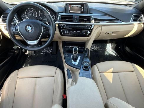 Used 2017 BMW 330i Sedan RWD image 17
