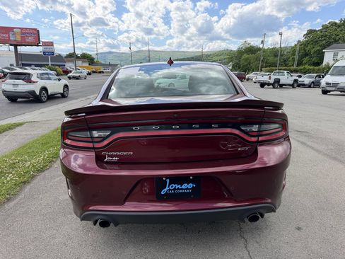 Used 2019 Dodge Charger GT RWD image 7