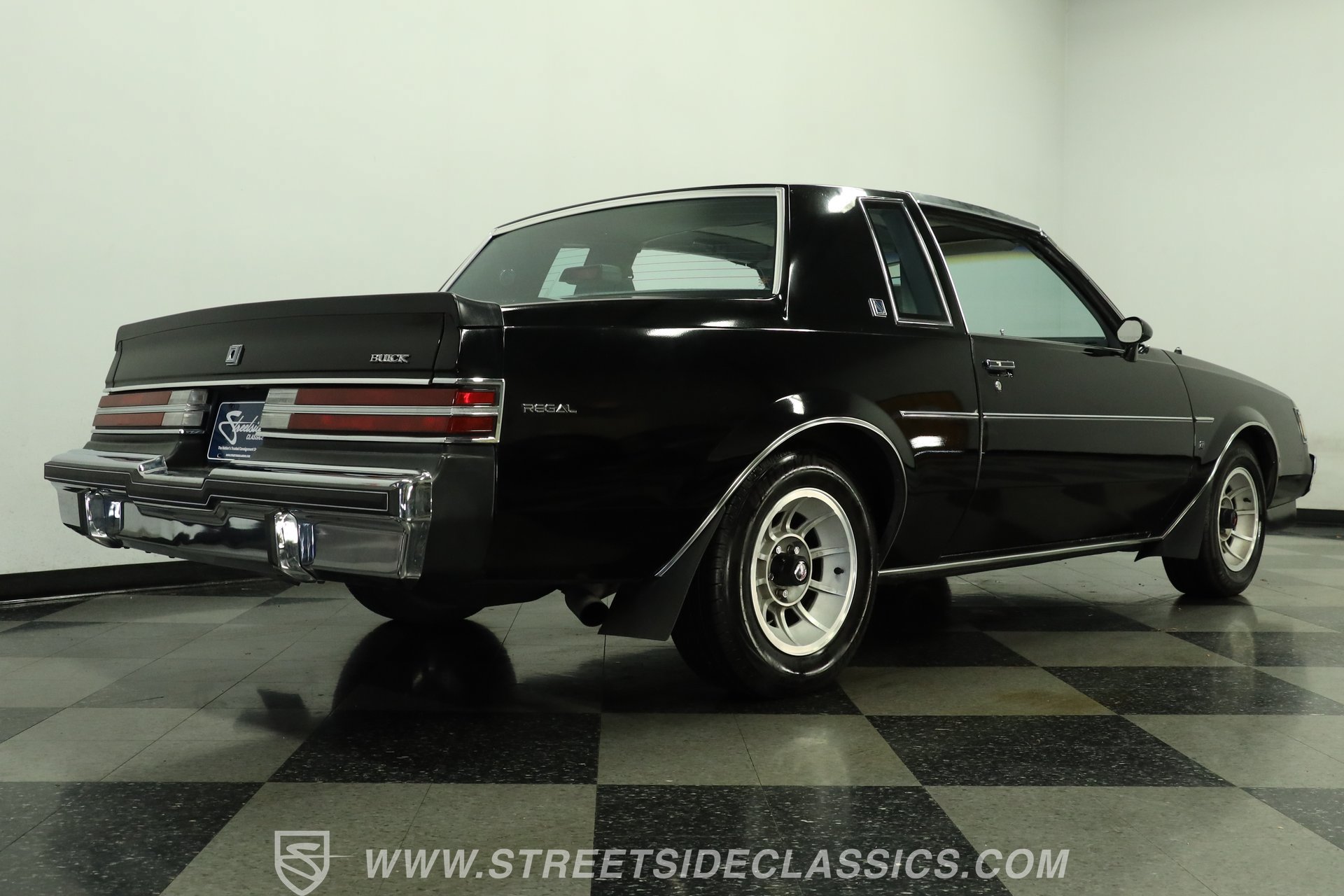 Used 1987 Buick Regal Coupe RWD image 26