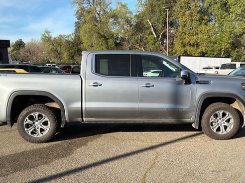 Certified 2024 GMC Sierra 1500 SLT image 4