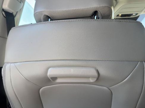 Certified 2025 Ford Expedition Active AWD/4WD image 25