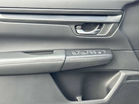 Certified 2023 Honda CR-V EX image 17