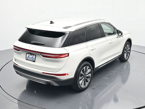 Used 2022 Lincoln Corsair Reserve w/ Elements Package FWD image 32