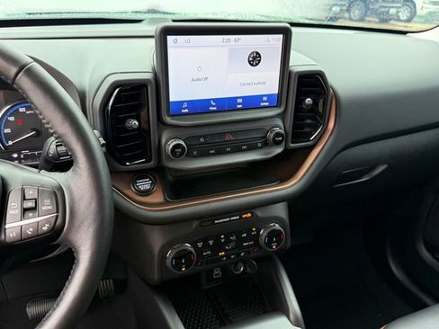 Used 2023 Ford Bronco Sport Outer Banks AWD/4WD image 16