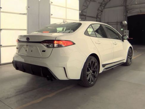 Used 2023 Toyota Corolla SE FWD image 7