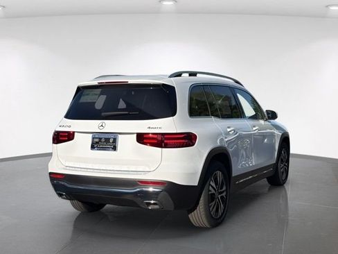New 2026 Mercedes-Benz GLB 250 4MATIC image 9