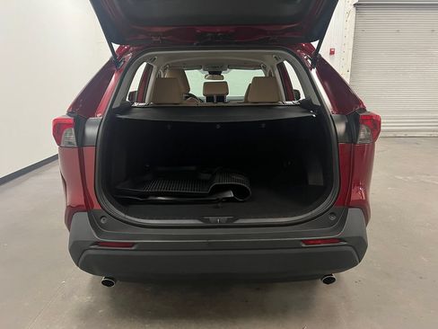 Used 2024 Toyota RAV4 LE AWD/4WD image 25