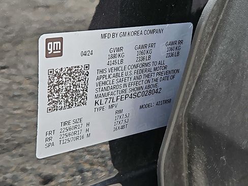 Used 2025 Chevrolet Trax LS w/ LS Convenience Package FWD image 26