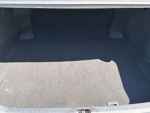 Used 2020 Toyota Camry SE FWD image 28