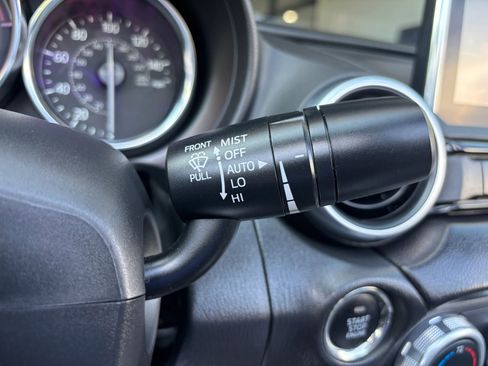 Used 2017 MAZDA MX-5 Miata Grand Touring image 22