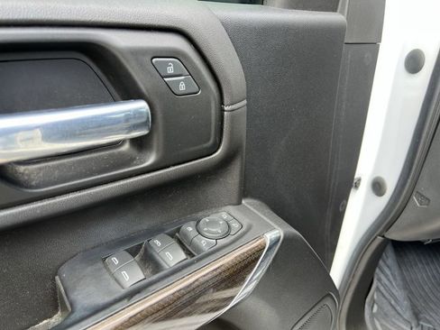 Used 2022 Chevrolet Silverado 2500 LT w/ Convenience Package AWD/4WD image 24
