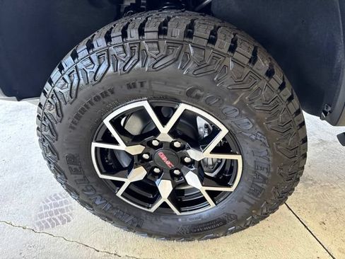 New 2026 GMC Canyon AT4X AWD/4WD image 38