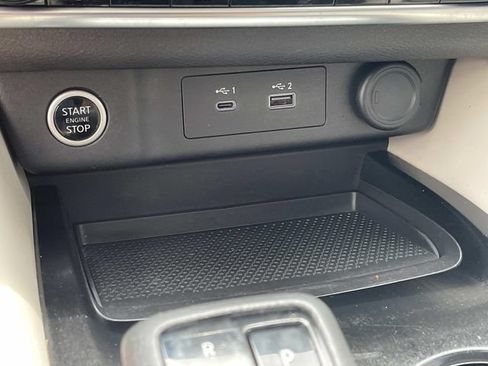 Certified 2023 Nissan Rogue SL w/ SL Premium Package FWD image 36