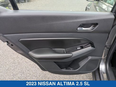 Used 2023 Nissan Altima 2.5 SL image 30