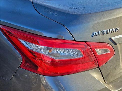 Used 2017 Nissan Altima 2.5 SL image 8