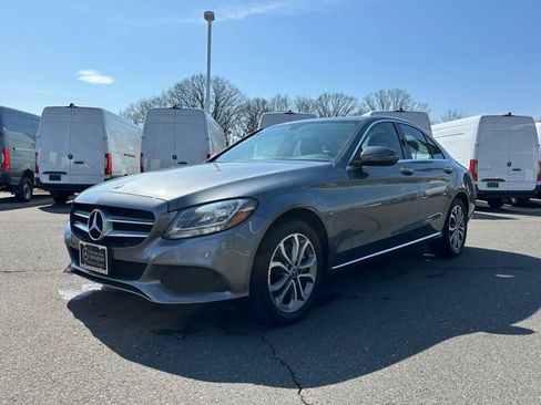 Used 2018 Mercedes-Benz C 300 4MATIC Sedan image 3