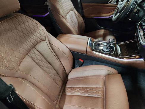 Used 2023 BMW X5 sDrive40i w/ M Sport Package image 32