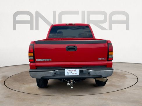 Used 2004 GMC Sierra 2500 2WD Crew Cab HD image 9