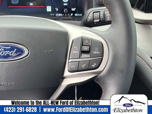 New 2026 Ford Explorer Active w/ Active Comfort Package image 27