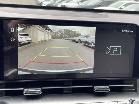 New 2026 Hyundai Kona SEL Premium FWD image 25
