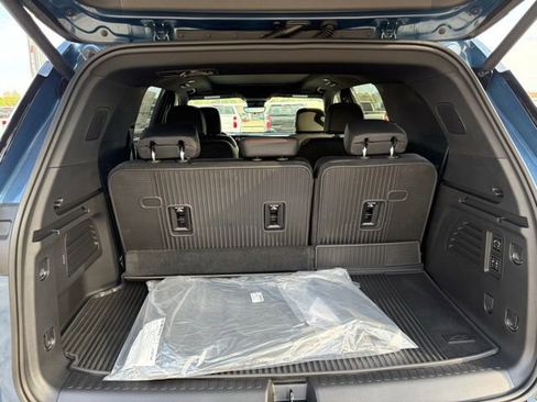 New 2026 Chevrolet Traverse RS image 10