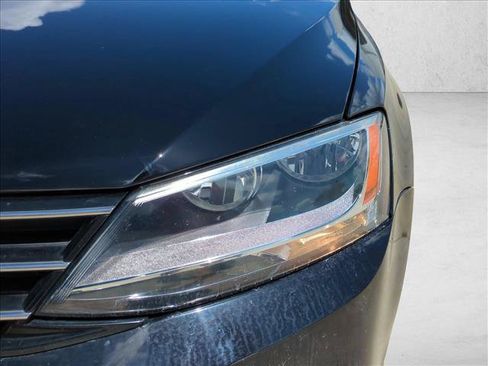 Used 2016 Volkswagen Jetta S FWD image 9