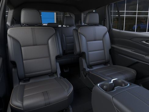New 2026 Chevrolet Traverse High Country FWD image 17
