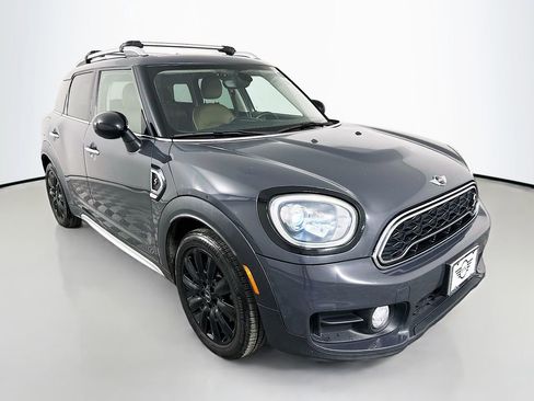 Used 2018 MINI Cooper Countryman S FWD image 3