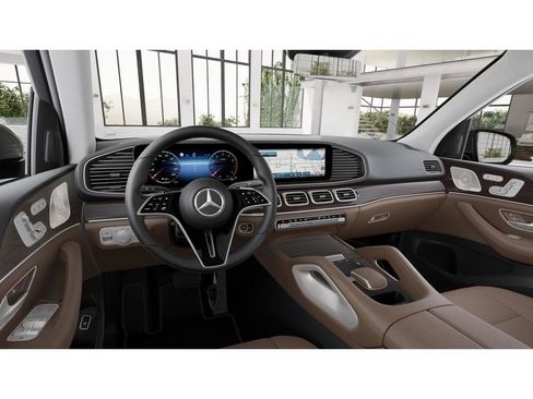 Used 2025 Mercedes-Benz GLE 350 4MATIC image 3