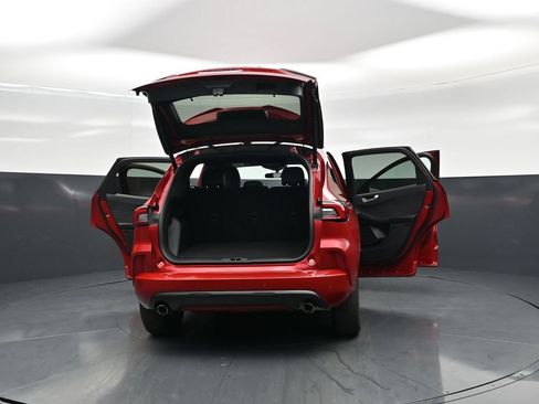 Certified 2023 Ford Escape ST-Line w/ Tech Pack #1 FWD image 31