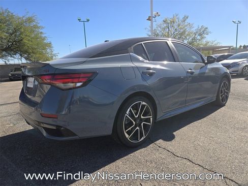 New 2025 Nissan Sentra SR image 4