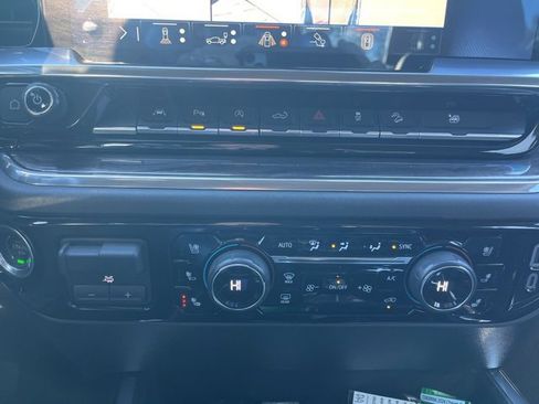 Used 2024 Chevrolet Silverado 1500 LTZ w/ Z71 Off-Road Package image 32